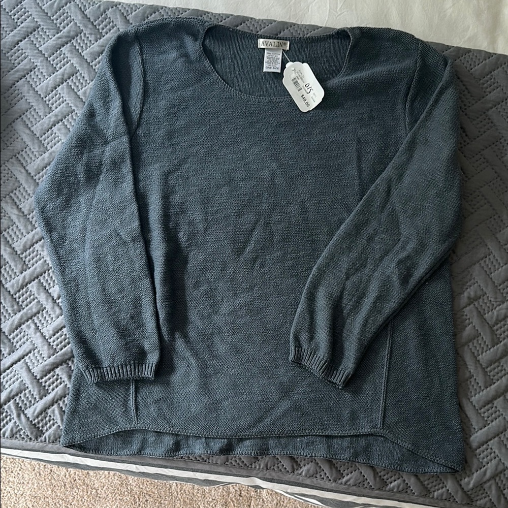 Valia Gray Crewneck Sweater Classic Knit Pullover